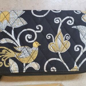 Vera Bradley Wallet -medium sized